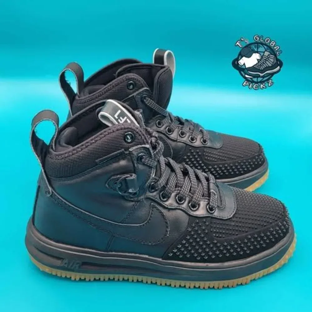 Nike Lunar Force 1 Duckboot Black with Gum Sole Mens size 8 or Womens size 9.5
